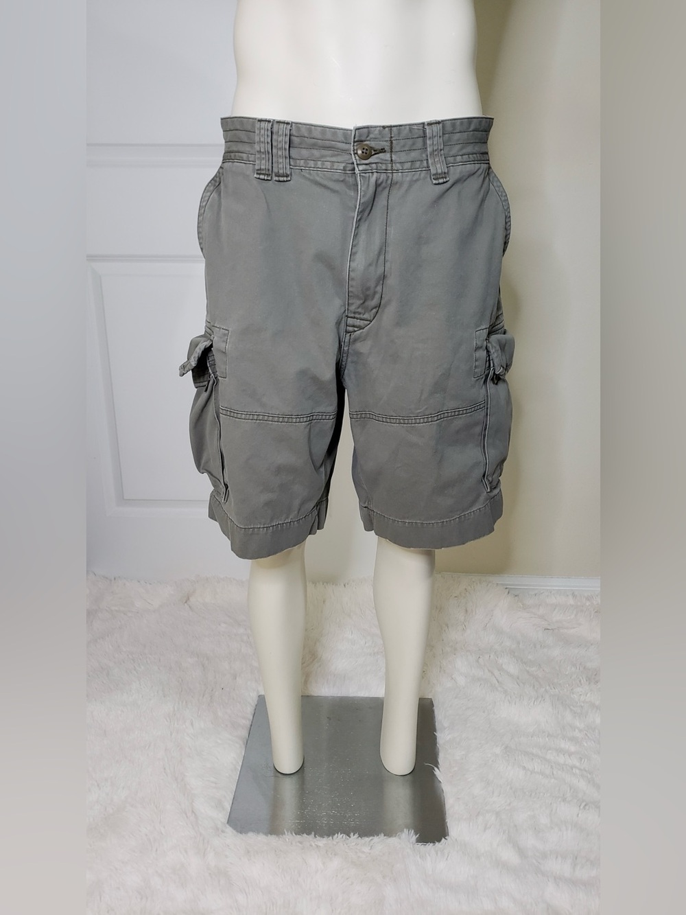 Ralph Lauren Mens Army Green Cargo Chino Shorts with Utility Pockets Size 36